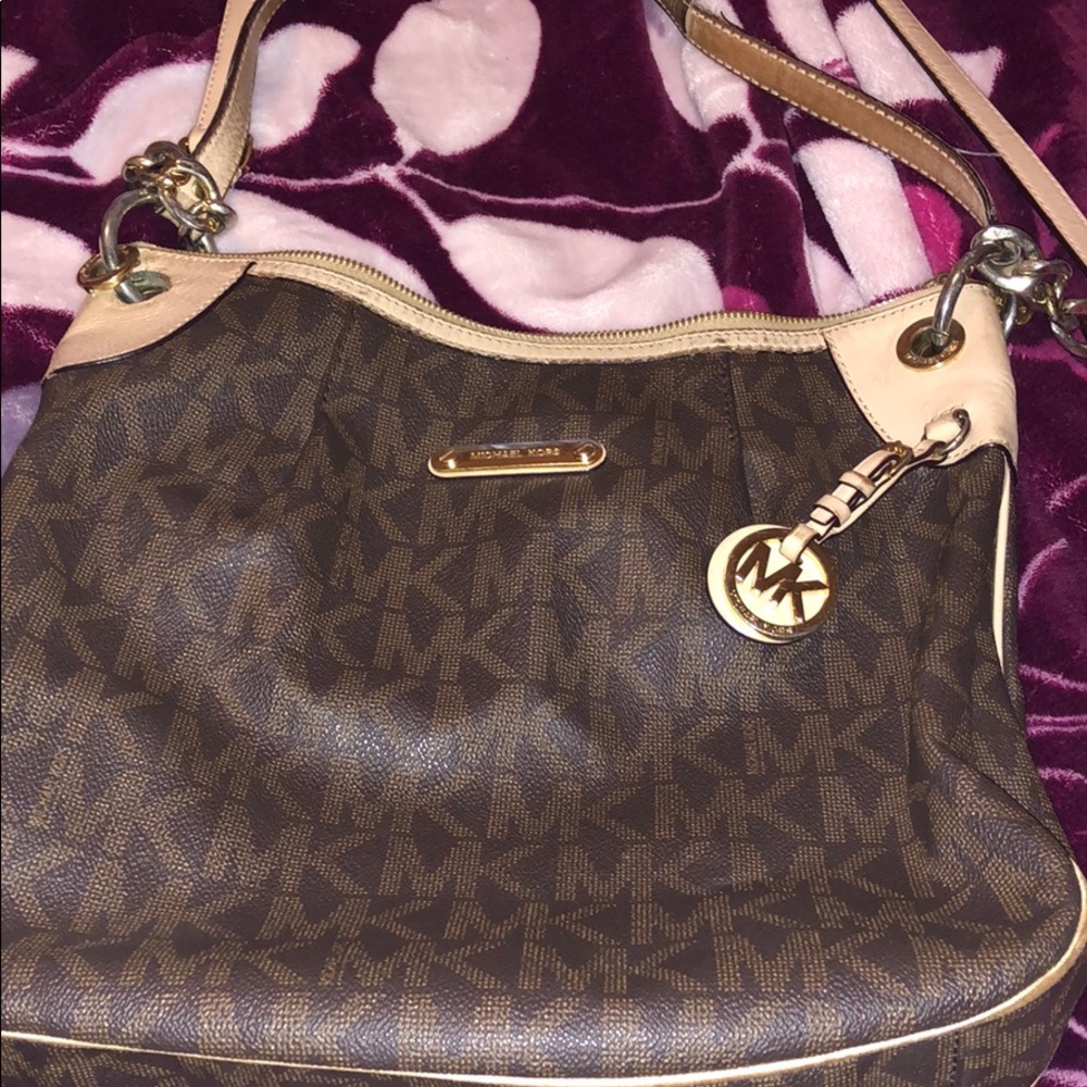 🌸MK crossbody🌸